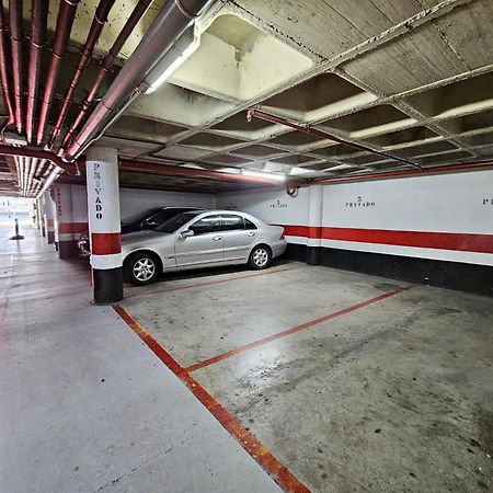 Affordable Holiday Accommodation For Large Families And Groups At Las Canteras Beach With 3 Bedrooms And Free Parking Las Palmas de Gran Canaria Kültér fotó