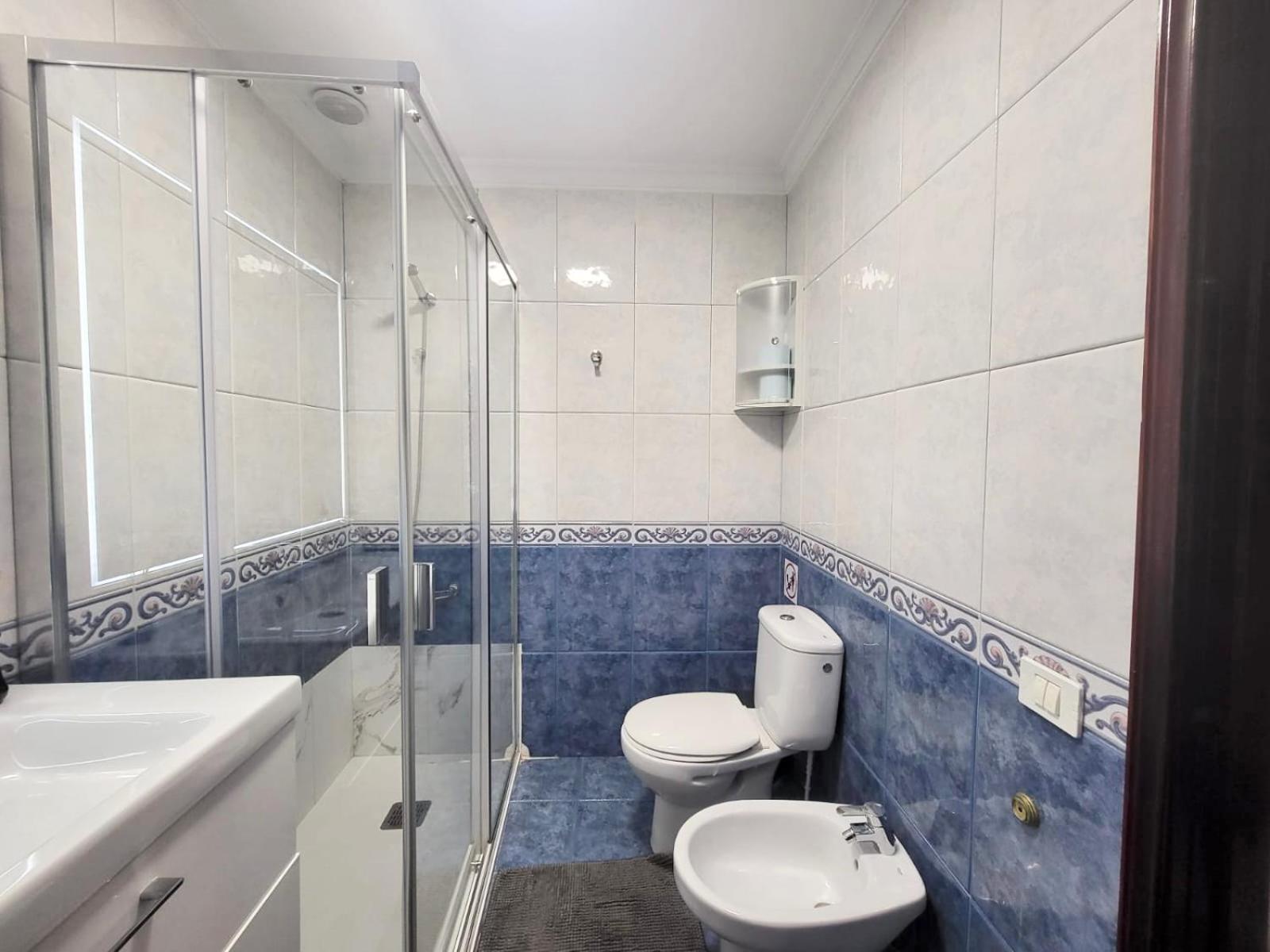 Affordable Holiday Accommodation For Large Families And Groups At Las Canteras Beach With 3 Bedrooms And Free Parking Las Palmas de Gran Canaria Kültér fotó